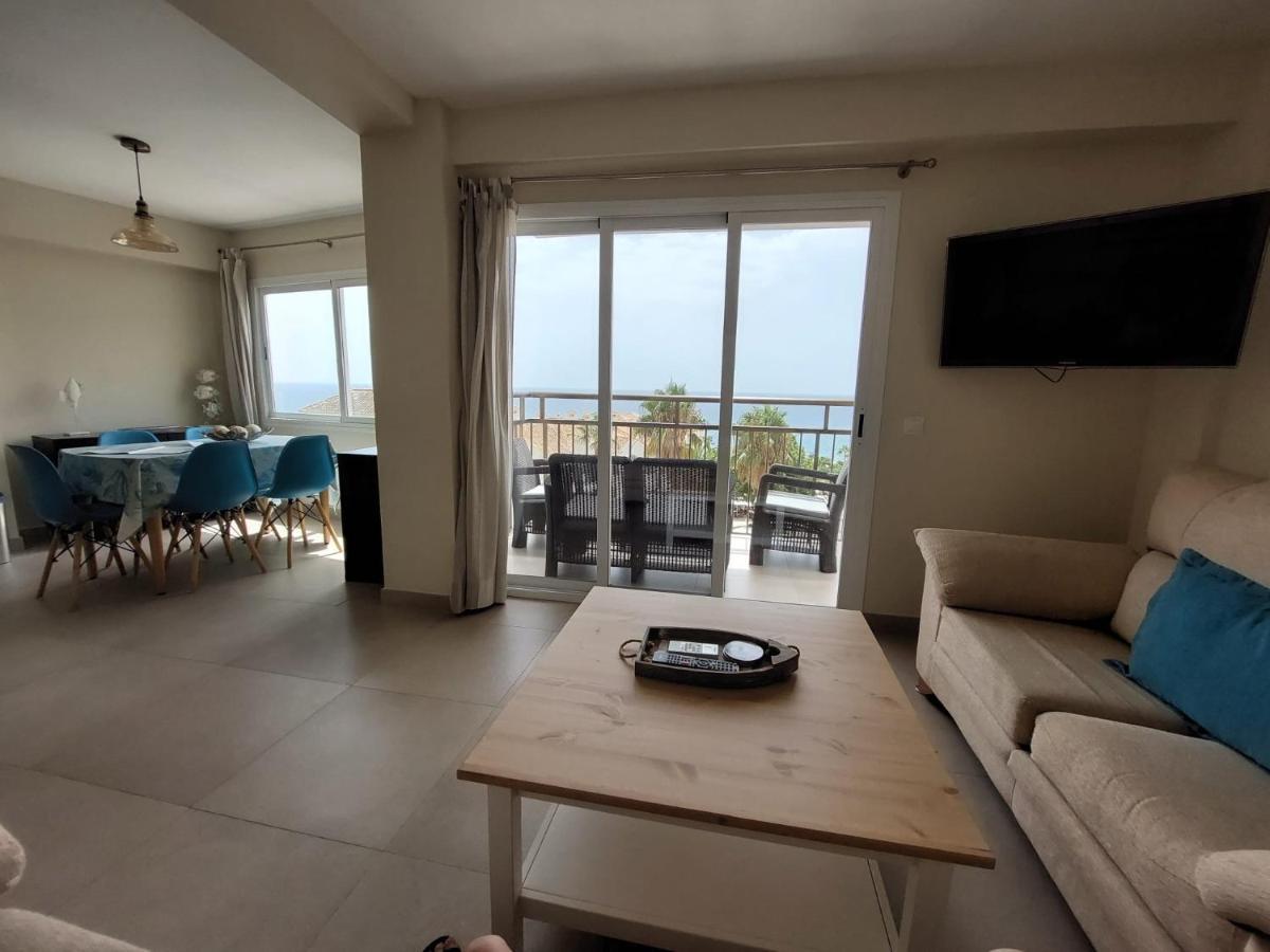 נרחה Apartamento Frente Al Mar En La Torrecilla מראה חיצוני תמונה