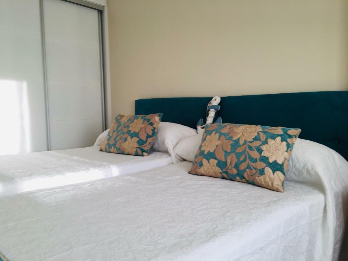 נרחה Apartamento Frente Al Mar En La Torrecilla מראה חיצוני תמונה